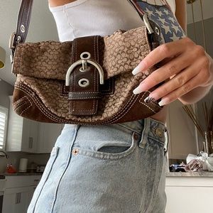 Coach Signature Logo Leather & Suede Trim
6808 Brown Beige Canvas Shoulder Bag